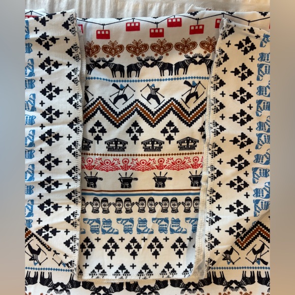 Roller Rabbit Chalet Nightgown - Picture 4 of 4